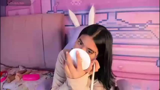 Image 2 of _18alice Stream on Chaturbate on 1 month ago