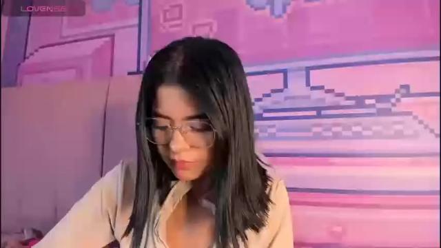 Image 7 of _18alice Stream on Chaturbate on 1 month ago