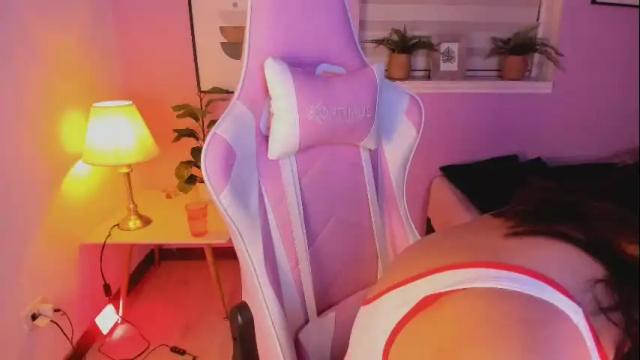 Image 8 of _abigaill_1 Stream on Chaturbate on 1 month ago