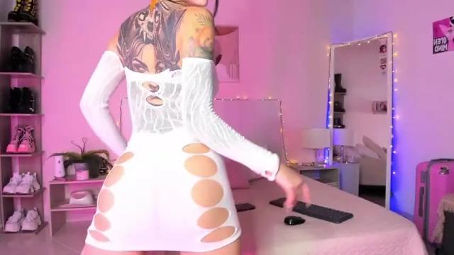 Image 12 of _abrilwhite Stream on Chaturbate on 18 months ago
