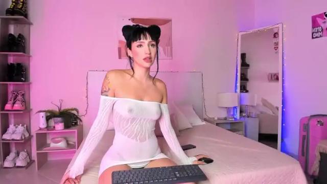 Image 6 of _abrilwhite Stream on Chaturbate on 18 months ago