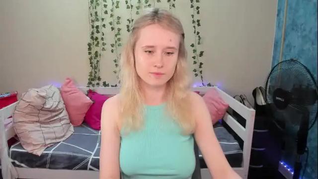 Image 3 of _adel_brooks_ Stream on Chaturbate on 6 months ago