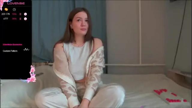 Image 4 of _aein_emy_ Stream on Chaturbate on 2 months ago