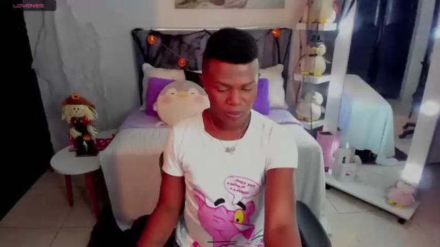 Image 2 of _alan_taylor Stream on Chaturbate on 19 months ago