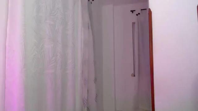 Image 7 of _alana_smile1_ Stream on Chaturbate on 18 months ago