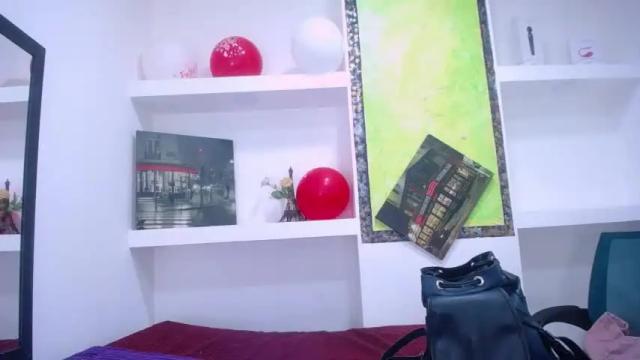 Image 3 of _alessia_21 Stream on Chaturbate on 22 months ago