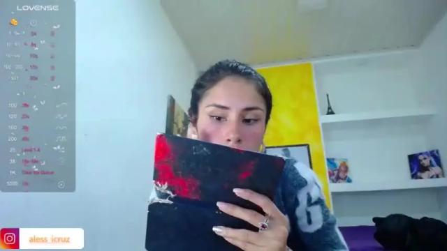 Image 2 of _alessia_21 Stream on Chaturbate on 21 months ago