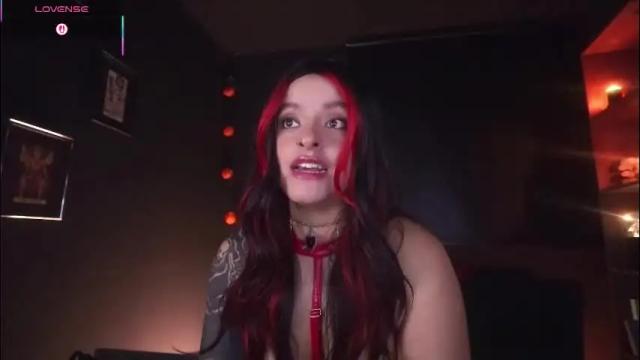 Image 3 of _alice_d Stream on Chaturbate on 1 month ago