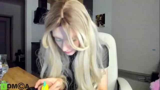Image 12 of _alice_kitty Stream on Chaturbate on 1 month ago