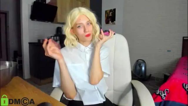 Image 4 of _alice_kitty Stream on Chaturbate on 3 months ago