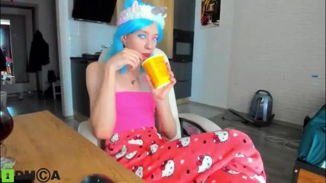 Image 3 of _alice_kitty Stream on Chaturbate on 3 months ago