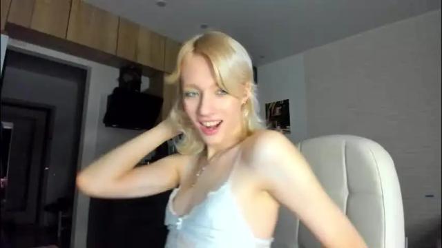 Image 10 of _alice_kitty Stream on Chaturbate on 24 days ago