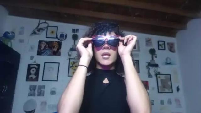 Image 6 of _alice_wonderland Stream on Chaturbate on 17 months ago