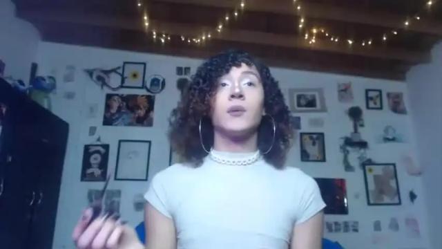 Image 4 of _alice_wonderland Stream on Chaturbate on 18 months ago