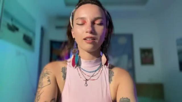 Image 11 of _alicemorrison_ Stream on Chaturbate on 15 months ago