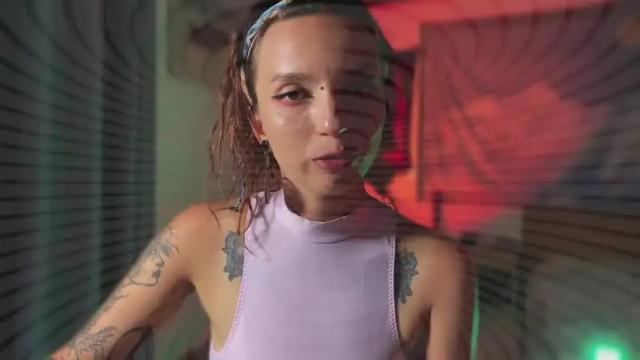 Image 4 of _alicemorrison_ Stream on Chaturbate on 15 months ago