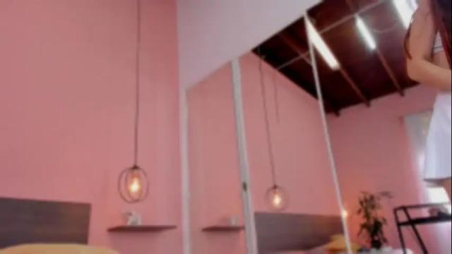 Image 3 of _aline_hall Stream on Chaturbate on 1 month ago