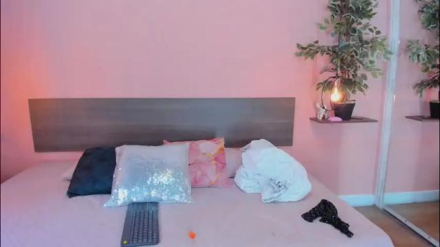 Image 2 of _aline_hall Stream on Chaturbate on 6 days ago