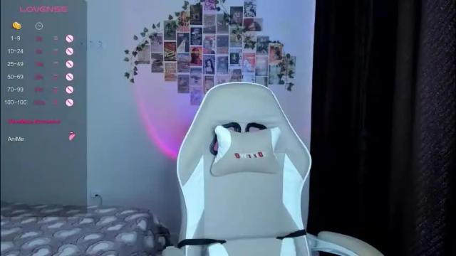 Image 11 of _alissaa_ Stream on Chaturbate on 2 months ago