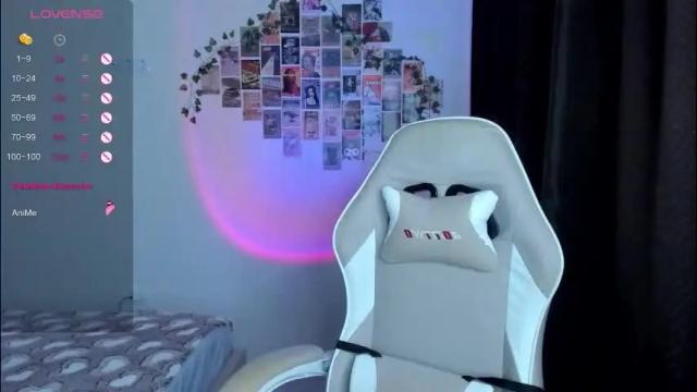 Image 10 of _alissaa_ Stream on Chaturbate on 2 months ago