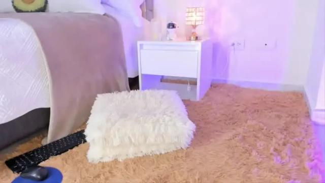 Image 10 of _alissonrose Stream on Chaturbate on 12 months ago