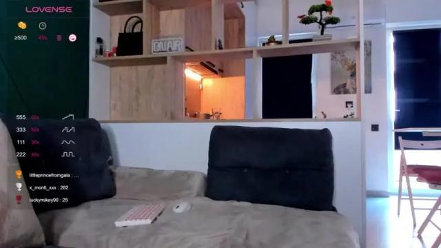 Image 3 of _alleyesonme Stream on Chaturbate on 14 months ago