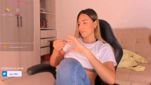 Thumbnail 3, _alliex_'s Stream at Chaturbate, 13 months ago