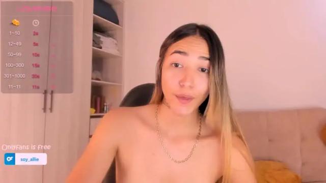 Thumbnail 2, _alliex_'s Stream at Chaturbate, 13 months ago