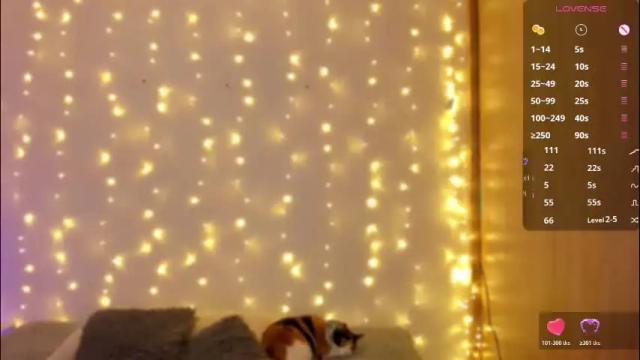 Image 6 of _allisongomez Stream on Chaturbate on 2 months ago