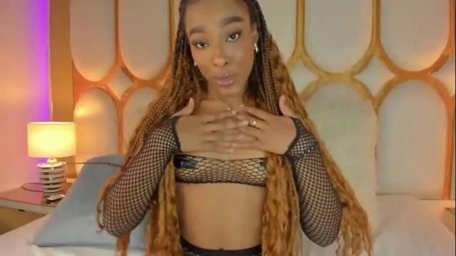 Image 8 of _ambar_curly_ Stream on Chaturbate on 22 days ago