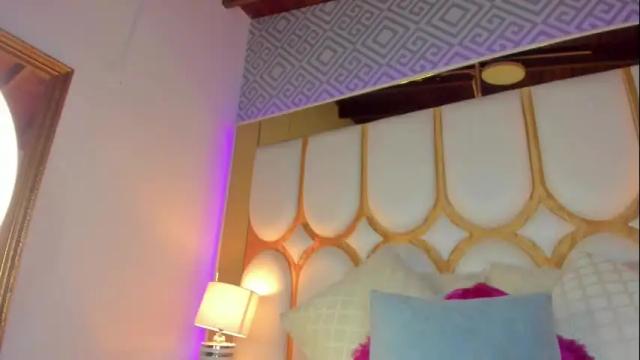 Image 7 of _ambar_curly_ Stream on Chaturbate on 13 days ago
