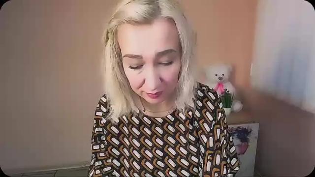 Image 12 of _amor_fati Stream on Chaturbate on 18 months ago