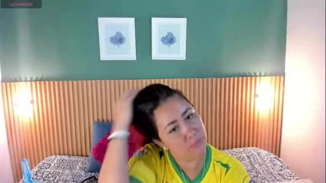 Image 2 of _anavictoria_ Stream on Chaturbate on 19 days ago