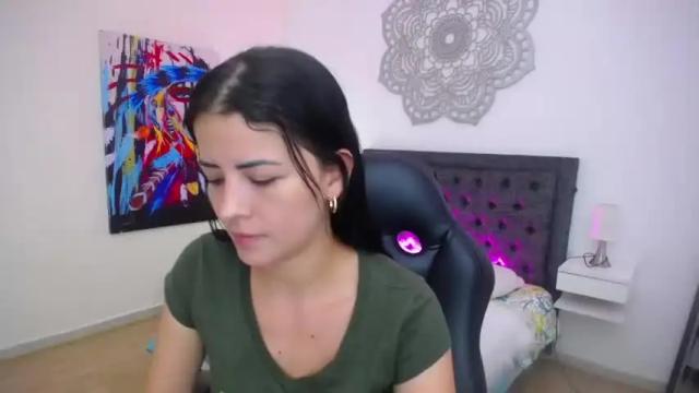 Image 3 of _andrea_lopez_23 Stream on Chaturbate on 17 months ago