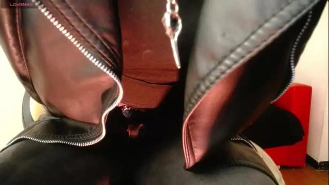 Image 4 of _angel_dark Stream on Chaturbate on 3 months ago
