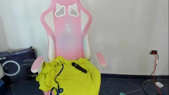 Thumbnail 1, _angelinaandrade_'s Stream at Chaturbate, 1 month ago