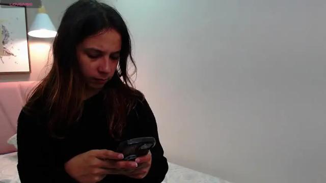 Image 3 of _angie_moon Stream on Chaturbate on 14 months ago