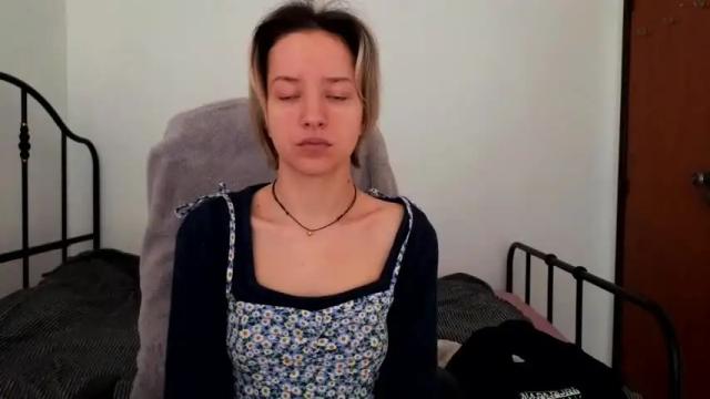 Image 4 of _annieone Stream on Chaturbate on 17 months ago