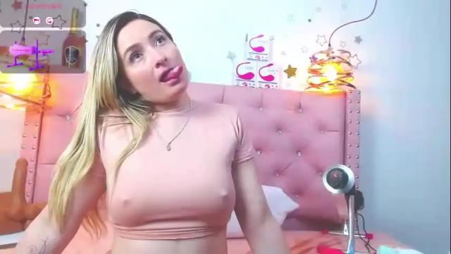 Image 10 of _antonella_11 Stream on Chaturbate on 28 days ago