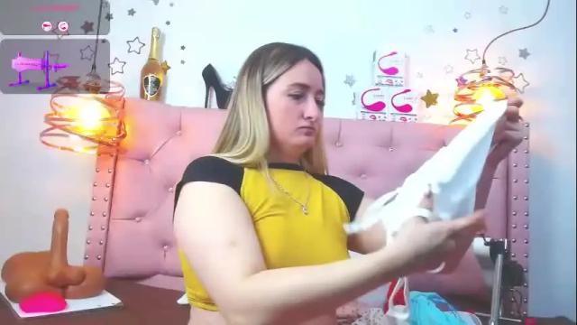 Image 4 of _antonella_11 Stream on Chaturbate on 20 days ago