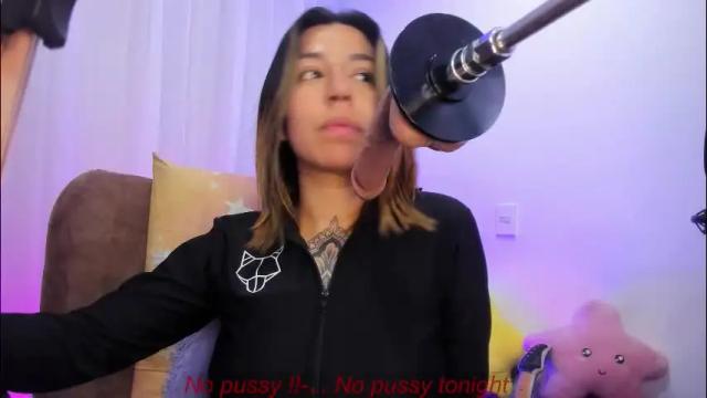 Image 2 of _antonella_dreams Stream on Chaturbate on 2 months ago