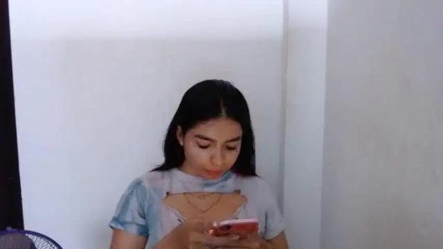 Image 4 of _antonellaxxx Stream on Chaturbate on 15 months ago
