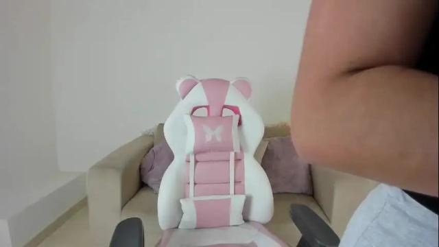 Image 4 of _april_smith_ Stream on Chaturbate on 1 month ago