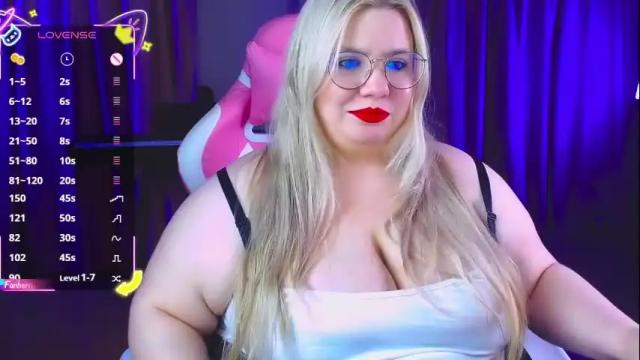 Image 4 of _ariaakashi_ Stream on Chaturbate on 1 month ago
