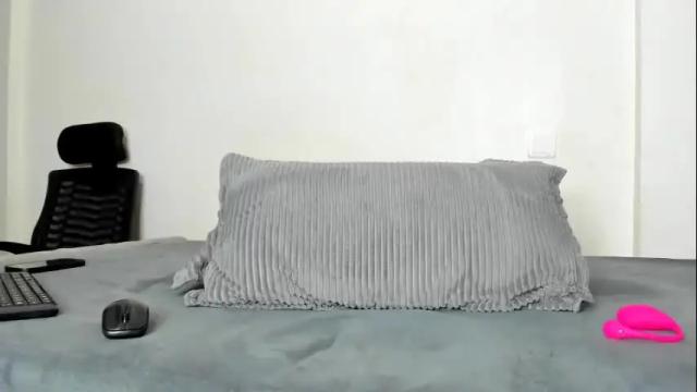 Image 6 of _ariah Stream on Chaturbate on 4 months ago