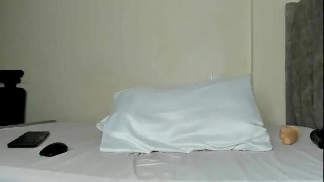 Image 3 of _ariah Stream on Chaturbate on 3 months ago