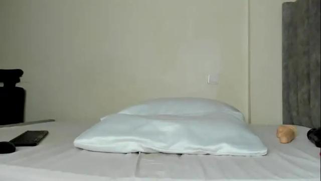 Image 4 of _ariah Stream on Chaturbate on 3 months ago