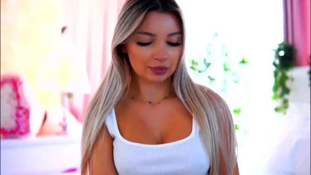 Thumbnail 1, _arielle's Stream at Chaturbate, 1 month ago