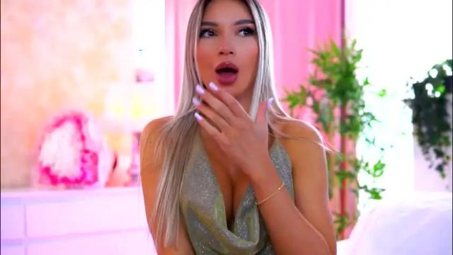 Image 2 of _arielle Stream on Chaturbate on 1 month ago