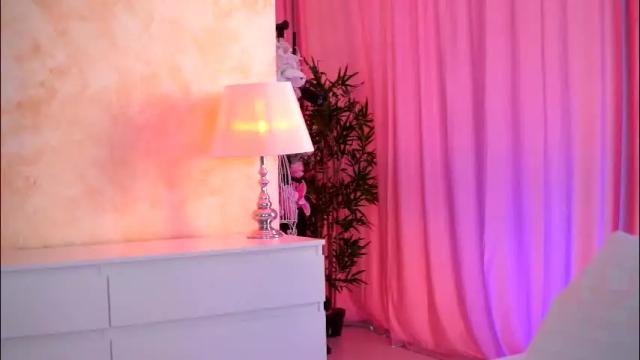 Image 8 of _arielle Stream on Chaturbate on 7 days ago